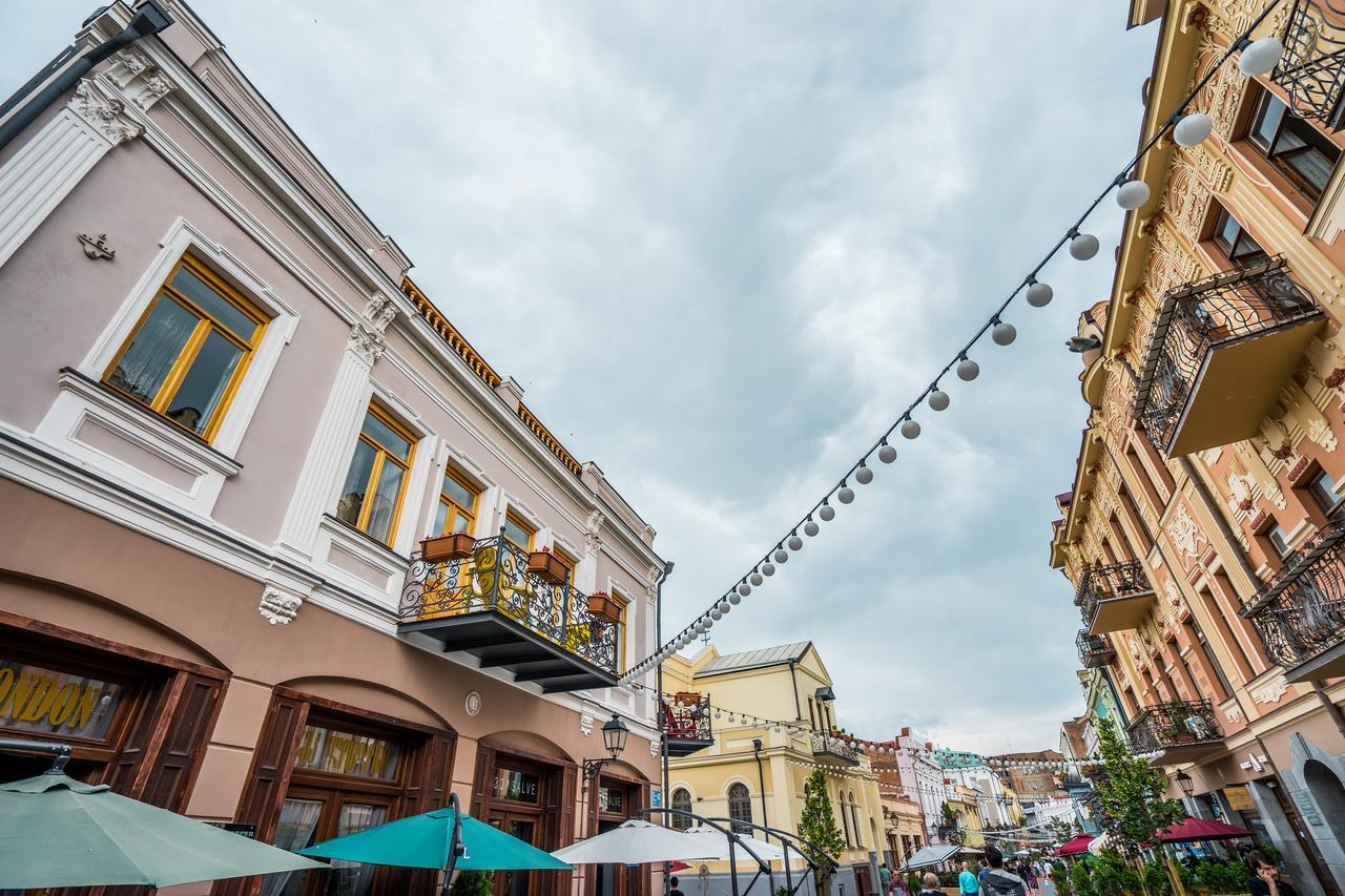 Brotseuli Hotel Tbilisi Exteriör bild
