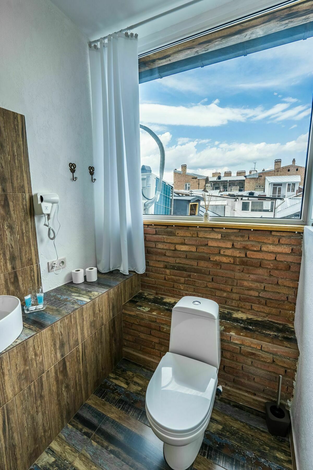Brotseuli Hotel Tbilisi Exteriör bild